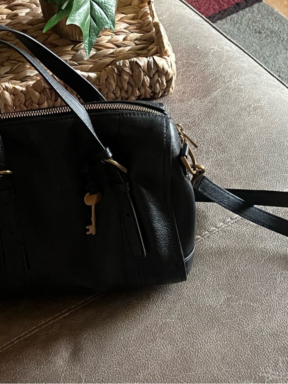 Fossil Black Leather Shoulder Bag with Gold Key Charm